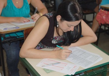 Novo concurso abre 48 vagas para professor da UFPI