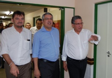 Hospital Escola da UFPI recebe visita do Ministro da Sade 