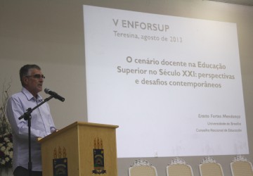 V Enforsup: conferncia de abertura debate o cenrio docente no sculo XXI