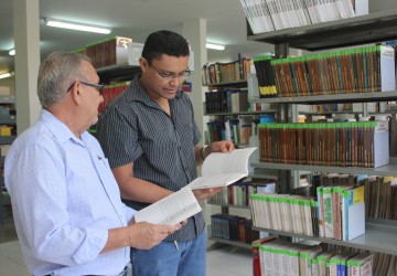 UFPI investe na aquisio de 4.068 novos livros para ampliar seu acervo