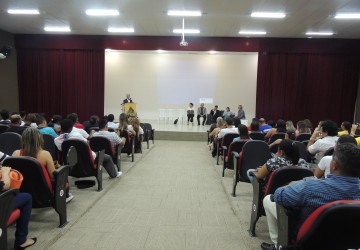 UFPI realiza abertura da primeira especializao em drogas do Piau