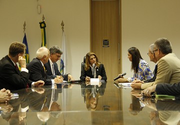 UFPI recebe visita do Embaixador da Alemanha ao Brasil